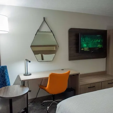 Holiday Inn Express Keene By Ihg Exterior photo