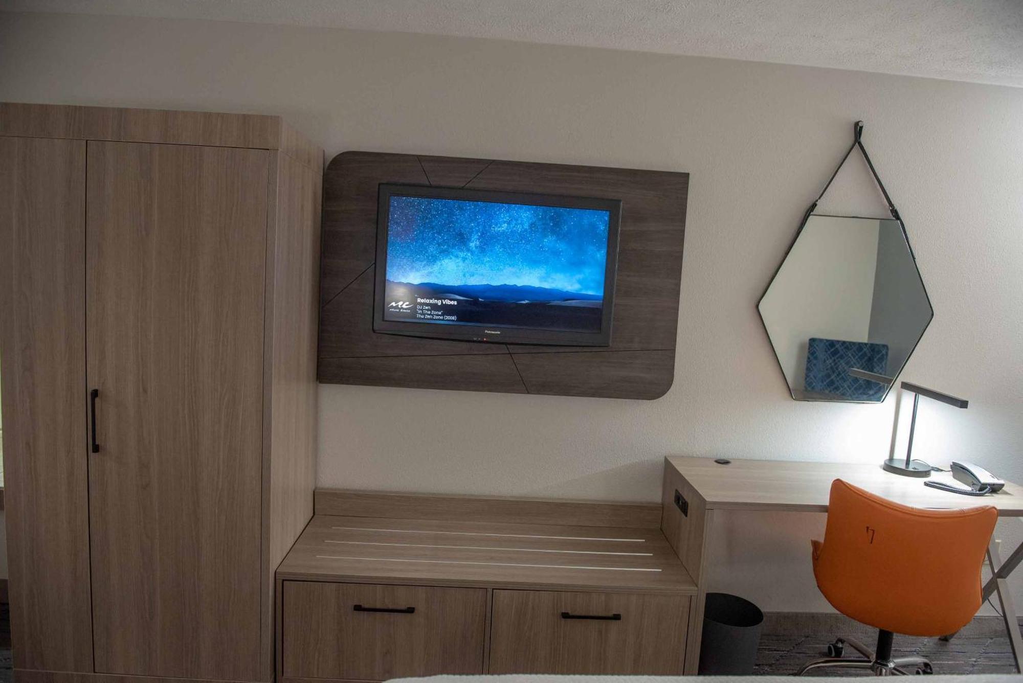 Elm Hotel, Ascend Collection Hotel Keene