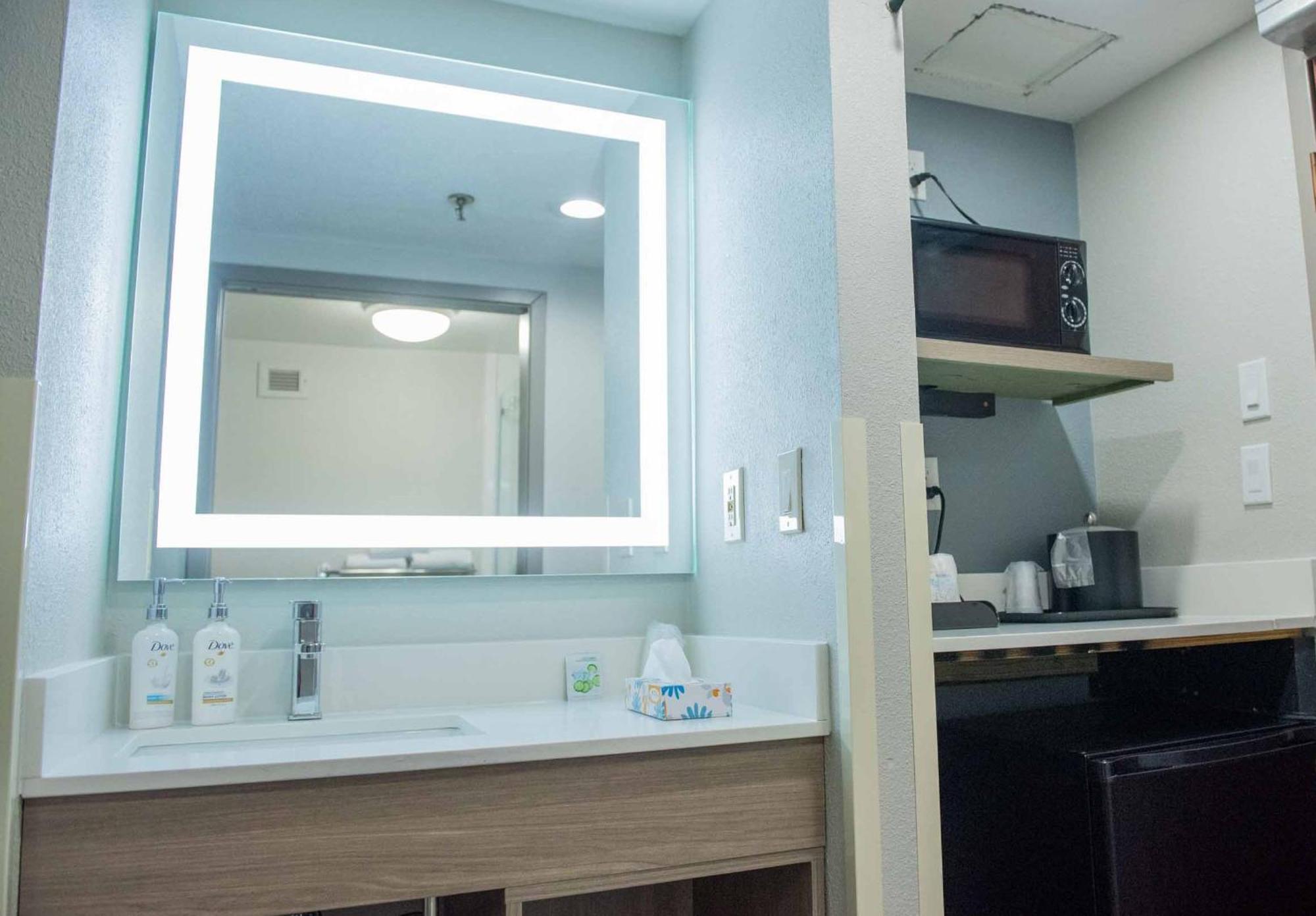 Elm Hotel, Ascend Collection Hotel