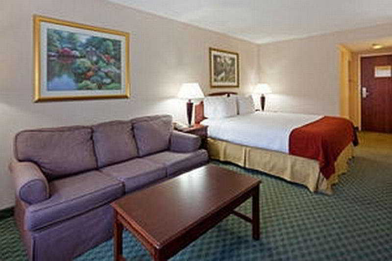 Elm Hotel, Ascend Collection Keene